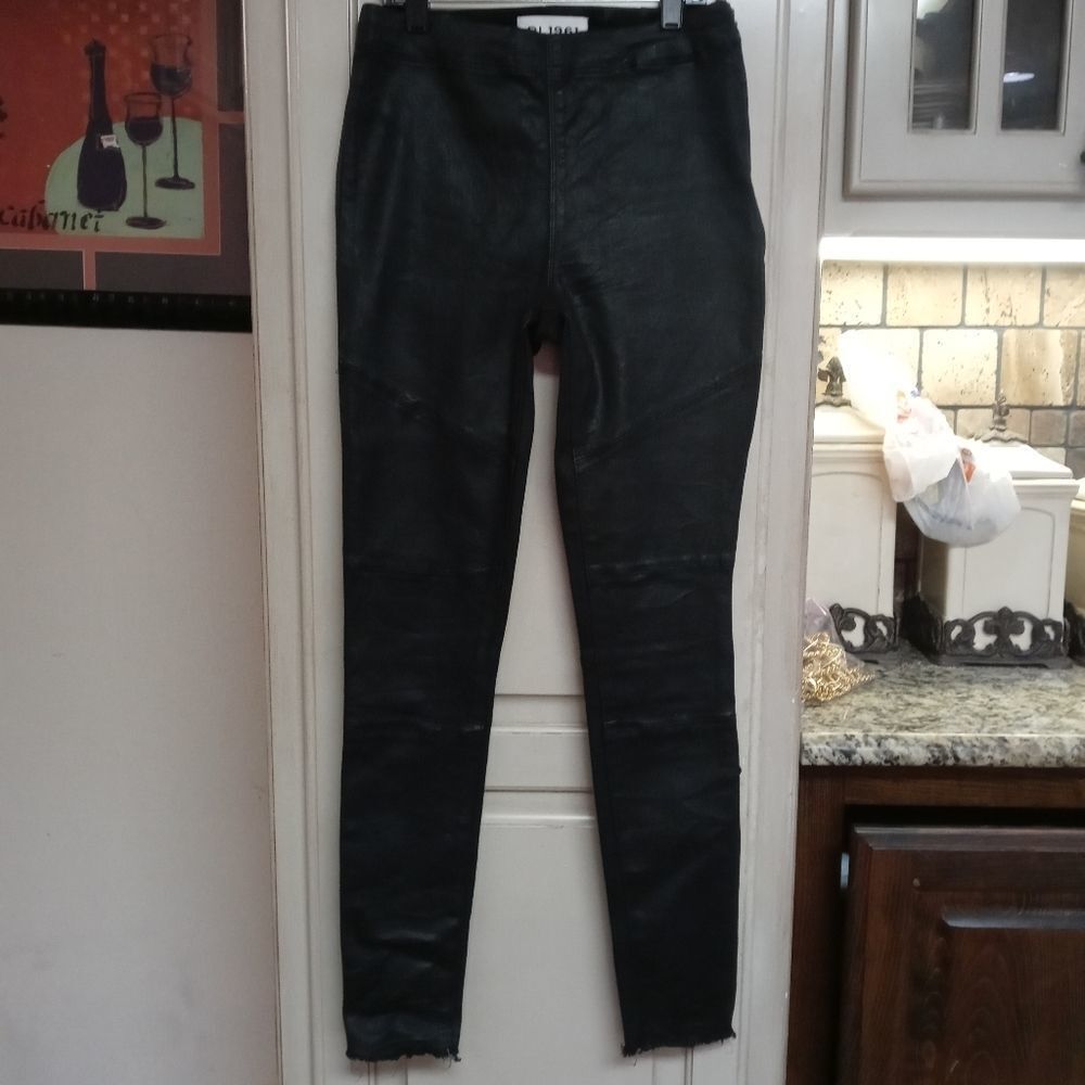 Dl1961 Sz. 24 Haven Black Coated Denim Leggings — image 7 of 8